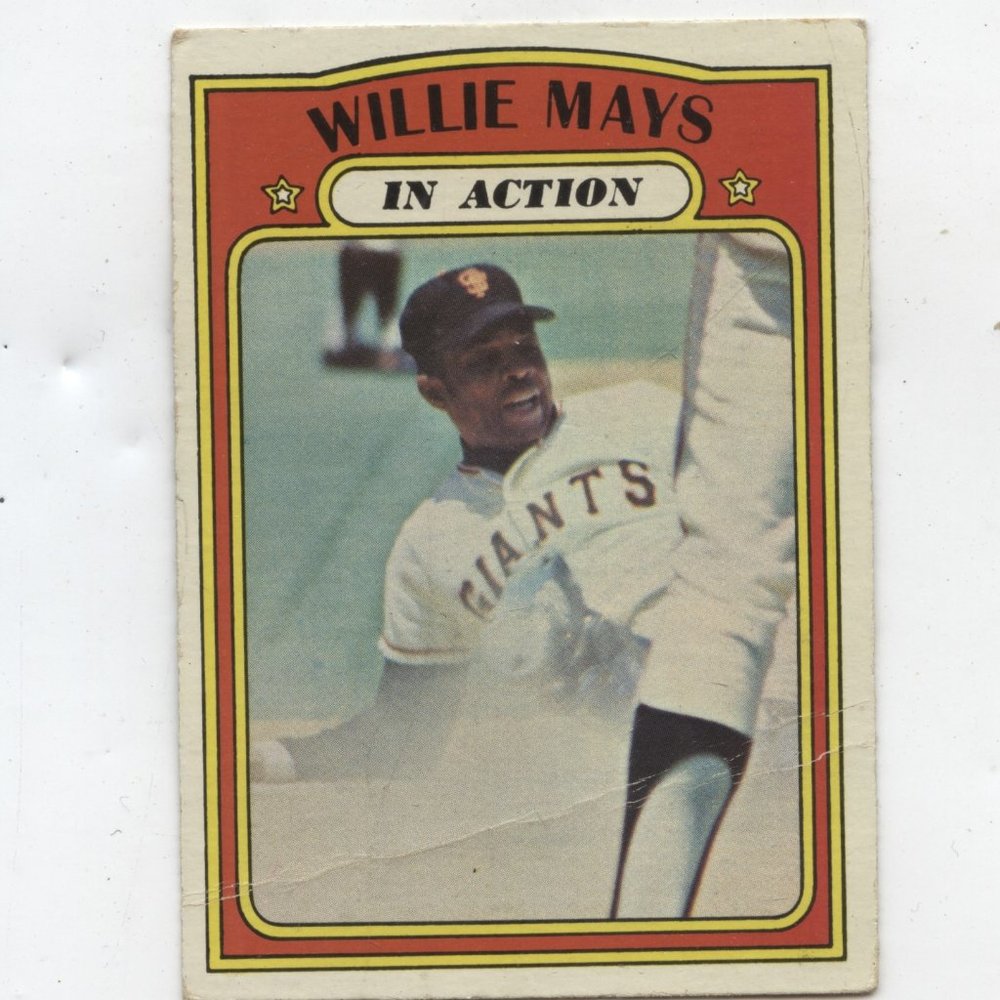 1972 TOPPS BASEBALL WILLIE MAYS IN ACTION CARD SANFRANCISCO GIANTS